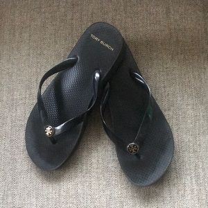 Tory Burch Platform  Flip Flops Sandals  Size 8